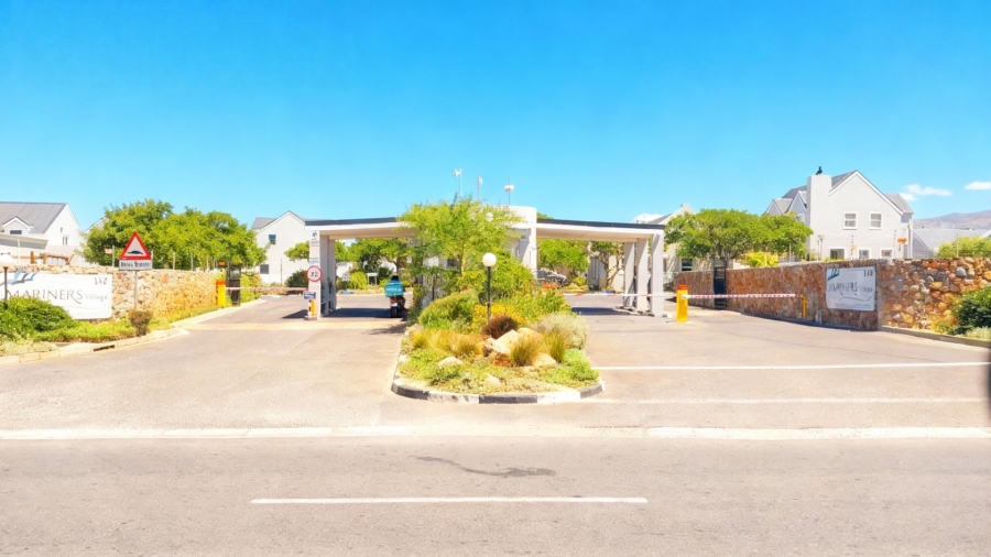 4 Bedroom Property for Sale in Westcliff Western Cape